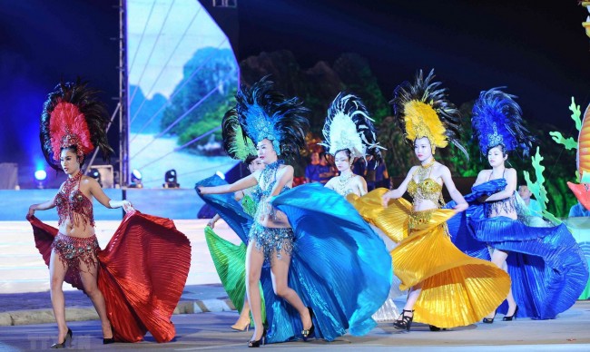Halong Carnival 2023 - 2024