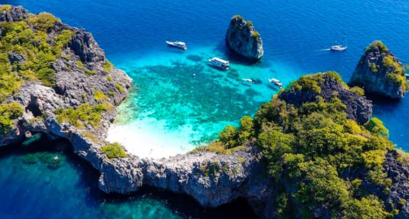 Thailand Vietnam Tour Package