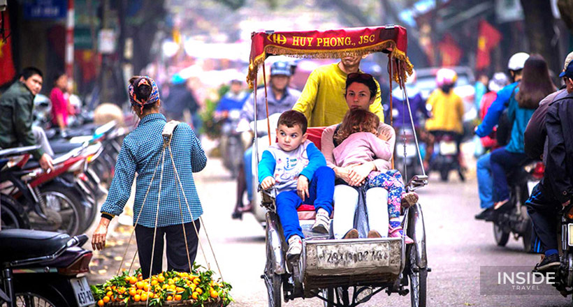 Cheerful Family Tour in Vietnam